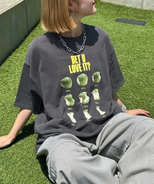 PBLIM（ページボーイリム）の「《UNISEX》ラインアップルTシャツ（Tシャツ/カットソー・レディース・オートミール/ネイビー/チャコールグレー/オフホワイト・SMALL/MEDIUM/LARGE）」の13枚目の写真