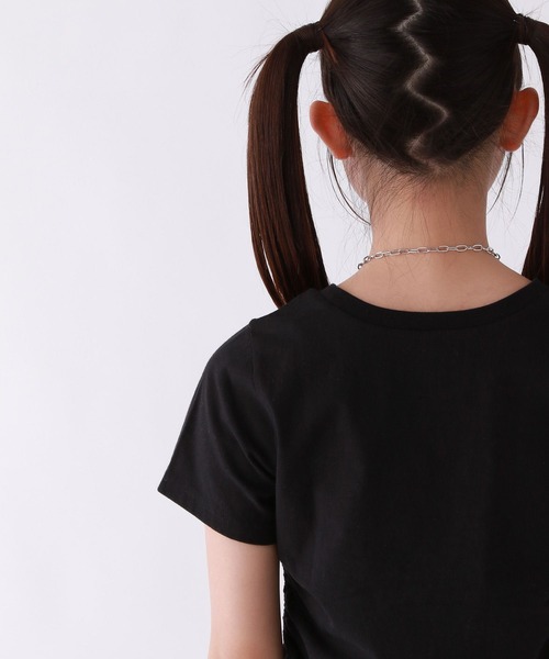 repipi armario(レピピ アルマリオ)の「DENIMワッペンシャーリングTシャツ(Tシャツ/カットソー・キッズ・ホワイト/レッド/イエロー/ブラック/スミクロ/ピンク/サックスブルー・SMALL/MEDIUM/LARGE)」の17枚目の写真