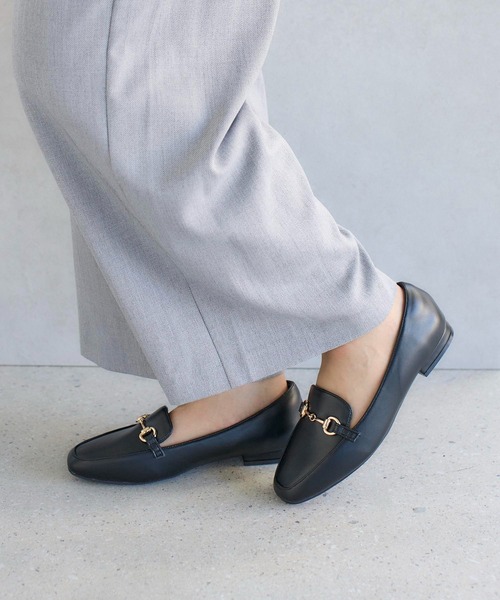 noyau（ノヤウ）の「スクエアトゥビット付きヒールローファー（ローファー・レディース・イエロー/シルバー/ブラック/アイボリー・22.5cm/23cm/23.5cm/24cm/24.5cm）」の22枚目の写真