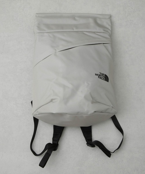 THE NORTH FACE(ザノースフェイス)の「THE NORTH FACE/ピレネーバックパック(バックパック/リュック・レディース・ブラック/ライトグレー・FREE)」の2枚目の写真