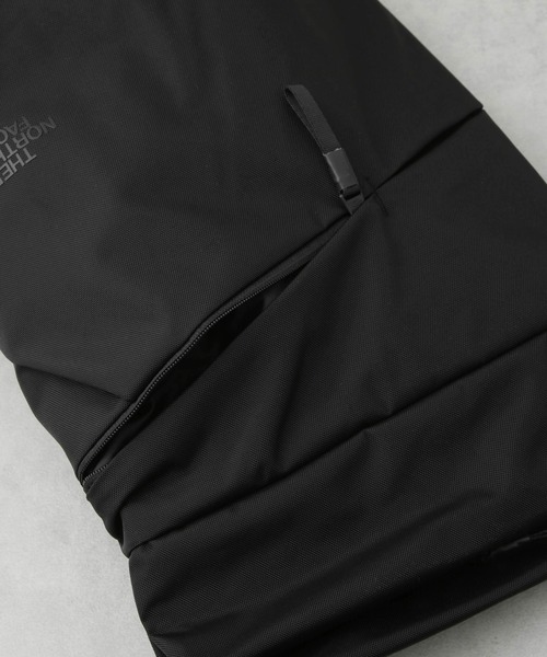 THE NORTH FACE(ザノースフェイス)の「THE NORTH FACE/ピレネーバックパック(バックパック/リュック・レディース・ブラック/ライトグレー・FREE)」の17枚目の写真