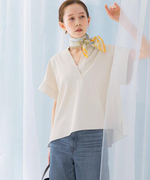 URBAN RESEARCH ROSSO WOMEN（アーバンリサーチ　ロッソ）の「『WEB/一部店舗限定』『撥水』バンドカラープルオーバー（シャツ/ブラウス・レディース・オフホワイト/ブラック・FREE）」の6枚目の写真