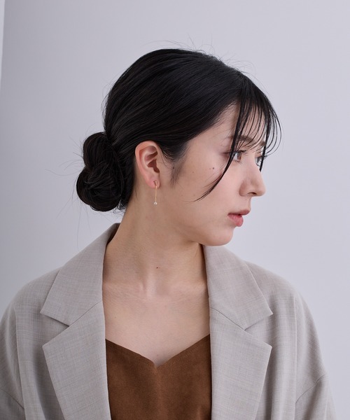 CALIN　STANDARD（カリンスタンダード）の「◆金属アレルギー対応◆◆made in japan◆【痛くない】【落ちにくい】【ストレスフリーな着け心地】ラウンドキュービックジルコニア　ループフィットイヤリング（イヤリング・レディース・ゴールド/ピンクゴールド/シルバー・FREE）」の9枚目の写真