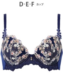 Wing Lesiage（ウイングレシアージュ）の「「2120シリーズ」　ブラジャー（ブラジャー）」