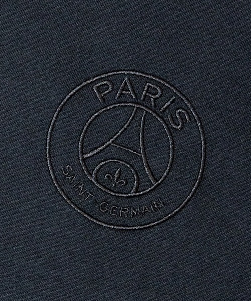 PARIS SAINT-GERMAIN（パリサンジェルマン）の「PSG_EMB CIRCLE & WORD LOGO TEE（Tシャツ/カットソー・メンズ・ホワイト/ブラック・M/L/XL）」の6枚目の写真