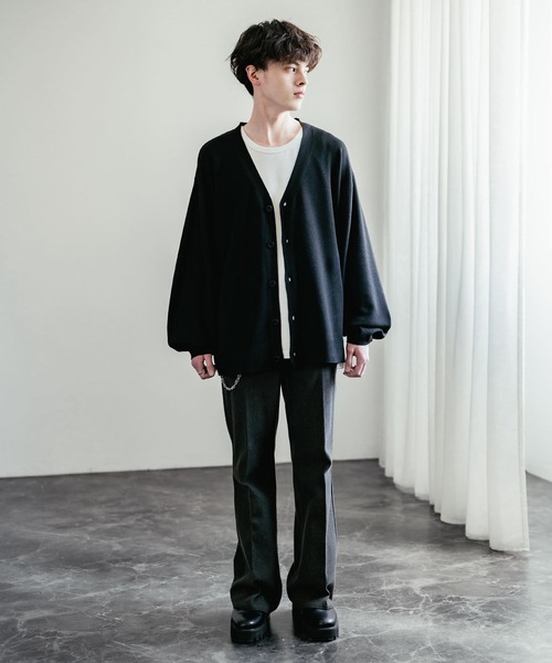 Rocky Monroe（ロッキーモンロー）の「接触冷感 UVカット オーバーサイズ 無地 アーガイル柄 チェック柄 Vネックハイゲージサマーニット長袖カーディガン（カーディガン/ボレロ・メンズ・ブラック系1/ブラック/ネイビー/アイボリー/ブルー/チャコールグレー/ベージュ系/ブラック系/ブルー系・L/M/XL）」の15枚目の写真