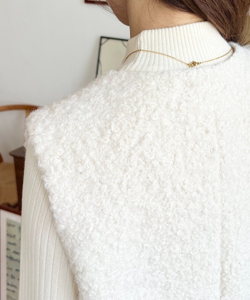 moment+（モーメントプラス）の「フェイクリングウール金ボタンノーカラーベスト（ベスト・レディース・グレイッシュベージュ/ブラック/アイボリー・M）」の14枚目の写真