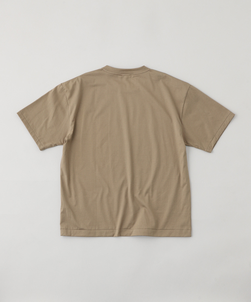 ATON(エイトン)の「ATON (エイトン) SUVIN 60/2 OVERSIZED T-SHIRT KKAGGM0015(Tシャツ/カットソー・メンズ・ホワイト/ボルドー/グリーン/ブラック/ベージュ・6/4/2)」の6枚目の写真