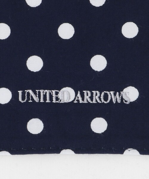 UNITED ARROWS（ユナイテッドアローズ）の「コットン ドット ハンカチ（バンダナ/スカーフ・メンズ・ブラック/ネイビー・FREE）」の5枚目の写真
