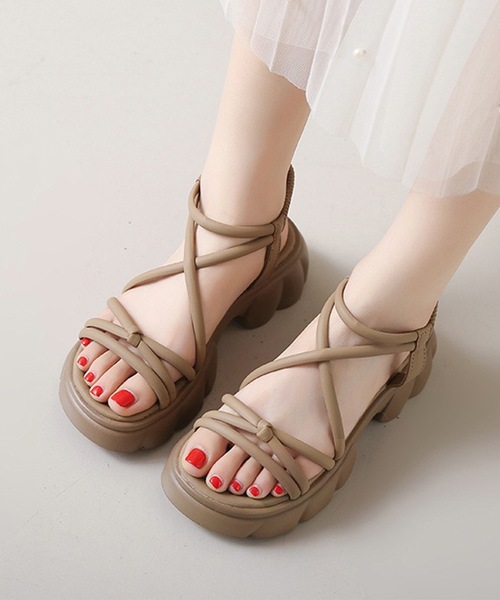 fitti ブラウン クロスストラップサンダル fitti ブラウン クロスストラップサンダル fitti ブラウン クロス