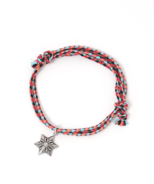 BAYFLOW(ベイフロー)の「ワンポイントミサンガ(ブレスレット・メンズ・レッド/ブラウン/ブラック/ブルー・FREE)」の4枚目の写真