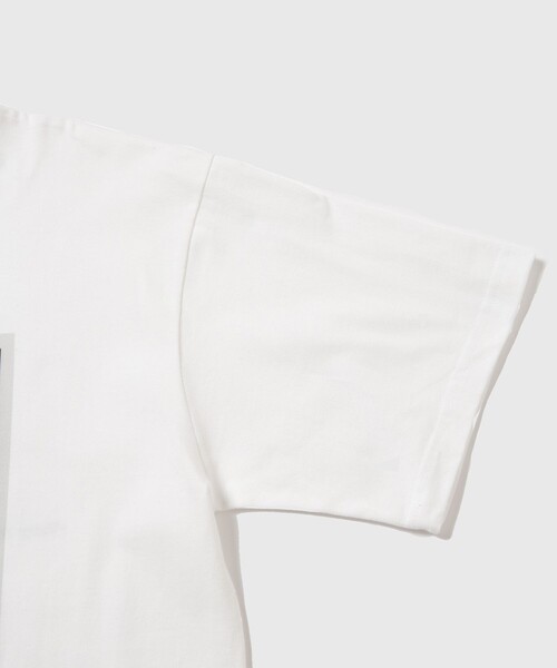 ADAM ET ROPE'(アダムエロペ)の「《別注》【Ivory Serra/アイボリー セラ】Tee - STEPHANIE HODGE(Tシャツ/カットソー・メンズ・ブラック/ホワイト・M/L)」の17枚目の写真