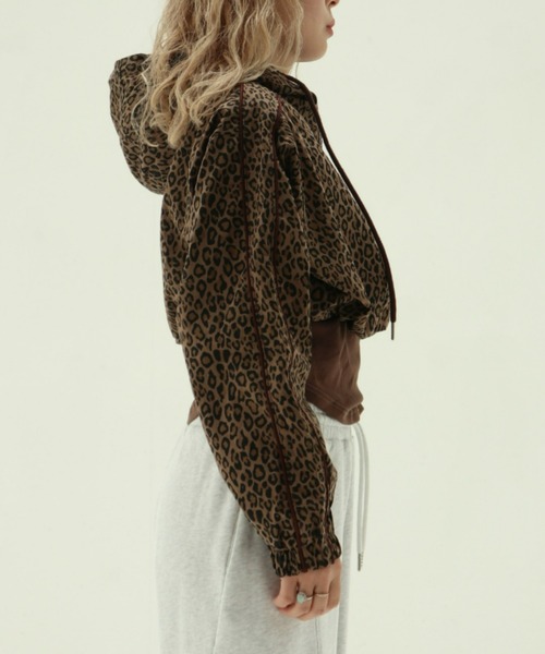 FIG&VIPER(フィグアンドバイパー)の「レオパードZIPショートフーディ(パーカー・レディース・ベージュ/カーキ・FREE)」の8枚目の写真
