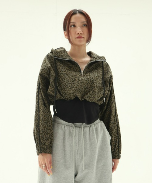 FIG&VIPER(フィグアンドバイパー)の「レオパードZIPショートフーディ(パーカー・レディース・ベージュ/カーキ・FREE)」の3枚目の写真