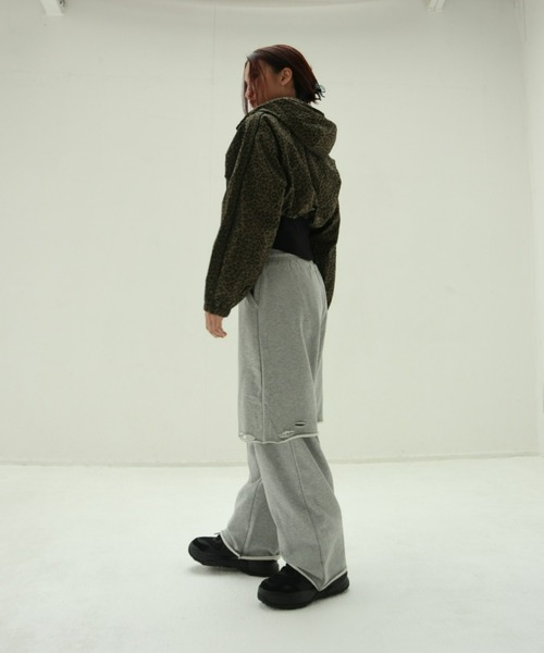 FIG&VIPER(フィグアンドバイパー)の「レオパードZIPショートフーディ(パーカー・レディース・ベージュ/カーキ・FREE)」の15枚目の写真