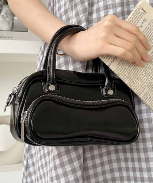 黒 レザーハンドバッグ ゴールドファスナー 極美品 b.ju:z TOKIO レザーハンドバッグ 黒 ゴールド金具 保存