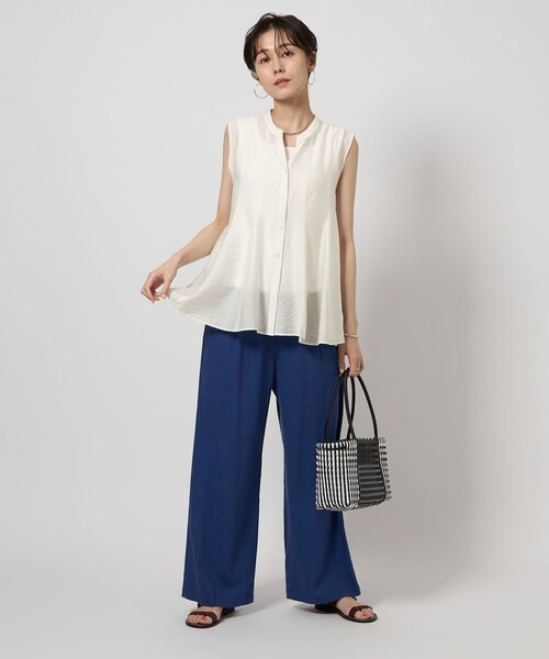 green label relaxing(グリーンレーベルリラクシング)の「フレア ノースリーブ ブラウス(シャツ/ブラウス・レディース・ブラック/ホワイト/レッド/ベージュ・FREE)」の7枚目の写真