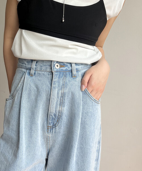 CAPRICIEUX LE'MAGE(カプリシューレマージュ)の「タックワイドデニム(デニムパンツ・レディース・ブルー・36/38)」の20枚目の写真