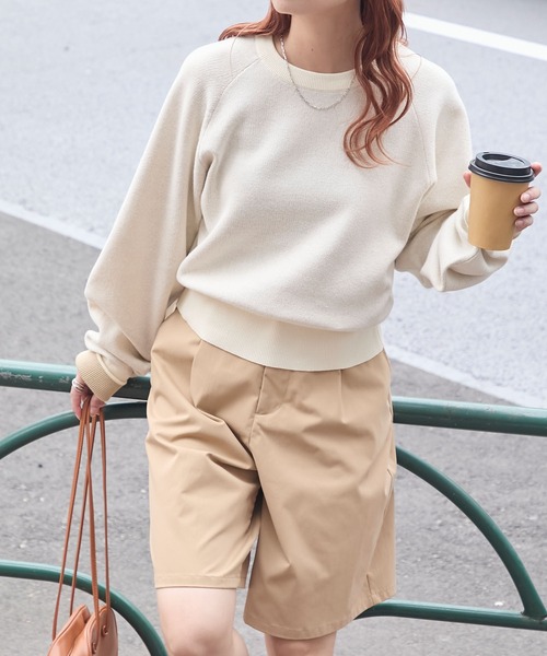 BONLECILL（ボンルシール）の「【マシンウォッシャブル】配色ボリュームスリーブスウェットライクニット（ニット/セーター・レディース・オートミール/ネイビー/アイボリー/ブラック/チャコールグレー/スミクロ/ベージュ/ネイビー系1/ブラウン/グリーン/レッド/グレー系その他・FREE/L/M）」の19枚目の写真