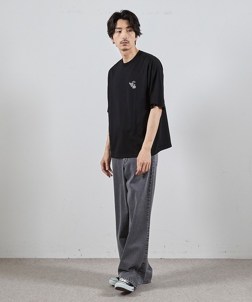 Mark Gonzales(マーク・ゴンザレス)の「【MARK GONZALES/マークゴンザレス 別注】ロゴプリントオーバーサイズTシャツ(Tシャツ/カットソー・メンズ・ブラック/ホワイト・LL/L/M/S)」の21枚目の写真