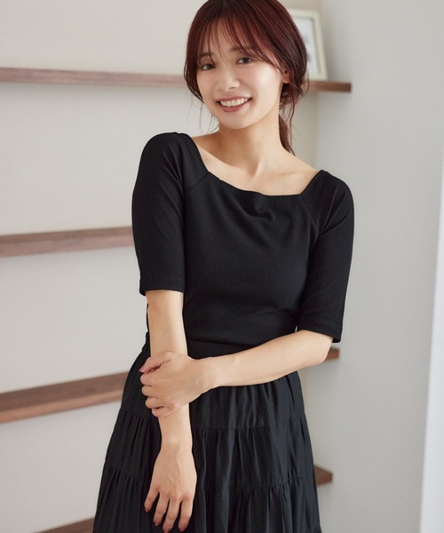 mysty woman(ミスティウーマン)の「テレコスクエアプルオーバー 574832(Tシャツ/カットソー・レディース・オフホワイト/ブラック/ブラウン系その他・FREE)」の3枚目の写真