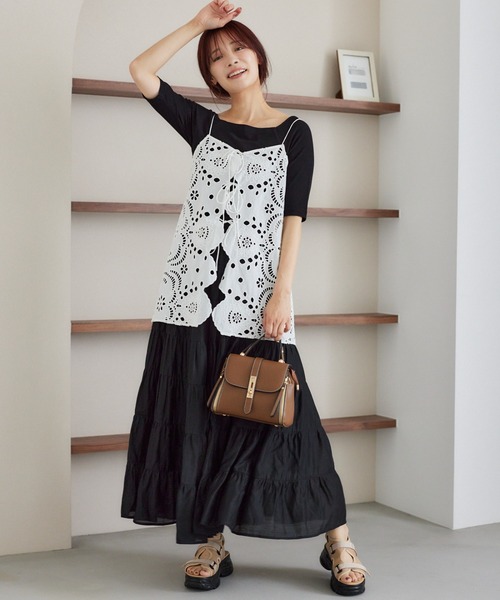 mysty woman(ミスティウーマン)の「テレコスクエアプルオーバー 574832(Tシャツ/カットソー・レディース・オフホワイト/ブラック/ブラウン系その他・FREE)」の4枚目の写真