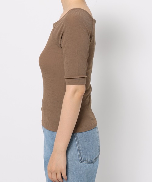 mysty woman(ミスティウーマン)の「テレコスクエアプルオーバー 574832(Tシャツ/カットソー・レディース・オフホワイト/ブラック/ブラウン系その他・FREE)」の10枚目の写真