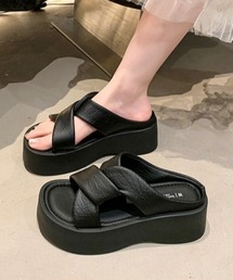 ツイスト厚底サンダル