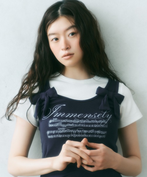 FCMM(エフシーエムエム)の「【日本限定】RIBBON TANKTOP / リボンタンクトップ(タンクトップ・レディース・ライトグレー/オフホワイト/ネイビー・SMALL/MEDIUM)」の1枚目の写真