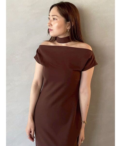 LAGUNAMOON（ラグナムーン）の「オフショルボートポンチワンピース（ワンピース・レディース・ブラウン/チャコールグレー・SMALL/MEDIUM）」の12枚目の写真