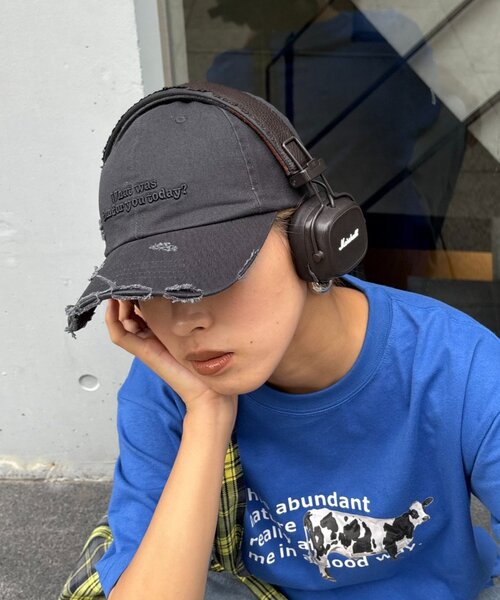 CIAOPANIC TYPY(チャオパニックティピー)の「【UNISEX】ダメージロゴキャップ(キャップ・レディース・アイボリー/レッド/チャコールグレー・ONE SIZE)」の13枚目の写真