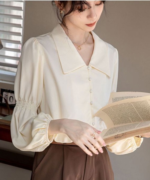 SallyLunn(サリーラン)の「襟付き Vネックシャツ(シャツ/ブラウス・レディース・アイボリー・MEDIUM/LARGE)」の4枚目の写真