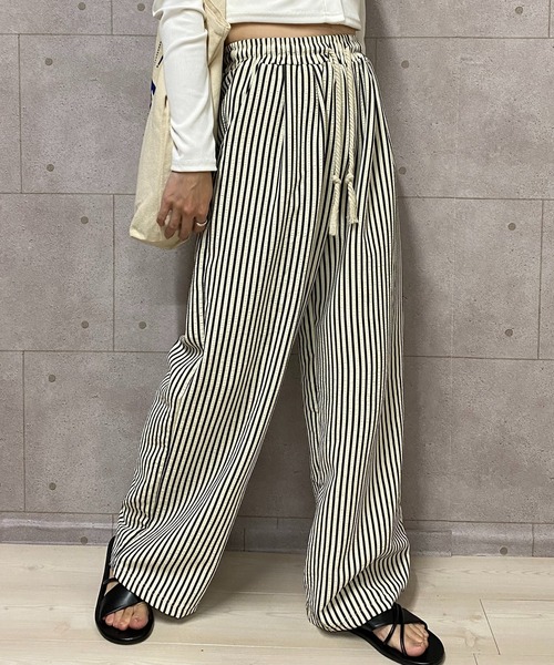 NANEA(ナネア)の「ストライプ柄 イージーパンツ(その他パンツ・レディース・ストライプ/チャコールグレー・SMALL/MEDIUM)」の18枚目の写真