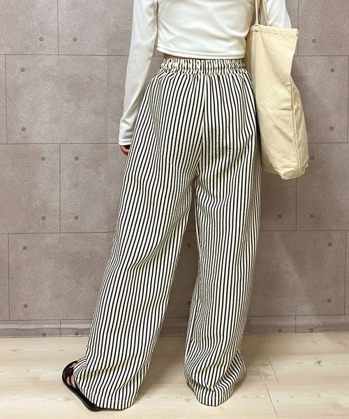 NANEA(ナネア)の「ストライプ柄 イージーパンツ(その他パンツ・レディース・ストライプ/チャコールグレー・SMALL/MEDIUM)」の19枚目の写真