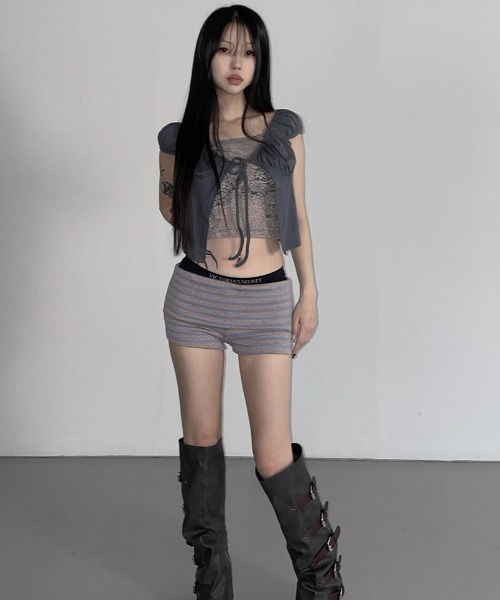 A'GEM/9 × .kom 「.KOM/ドットケーオーエム」 2Pレーストップ レディース A'GEM/9 × .kom 『.KOM/ドットケーオーエム』 2Pレーストップ