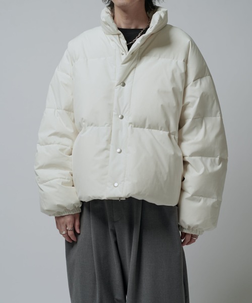 Lui's（ルイス）の「ショートダウンブルゾン（ダウンジャケット/コート・メンズ・ブラック/ホワイト・M/S）」の3枚目の写真