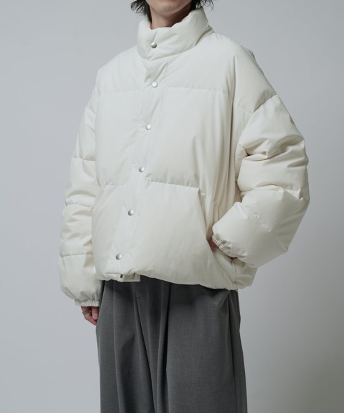 Lui's（ルイス）の「ショートダウンブルゾン（ダウンジャケット/コート・メンズ・ブラック/ホワイト・M/S）」の9枚目の写真