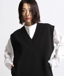 STERNBERG スタンバーグ ベスト M 黒 【古着】【中古】 STERNBERG スタンバーグ ベスト M 黒 【古着】【中古】
