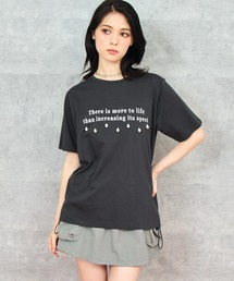 ANAP（アナップ）の「雫 パール 付き テキスト 刺繍 Tシャツ（Tシャツ/カットソー）」