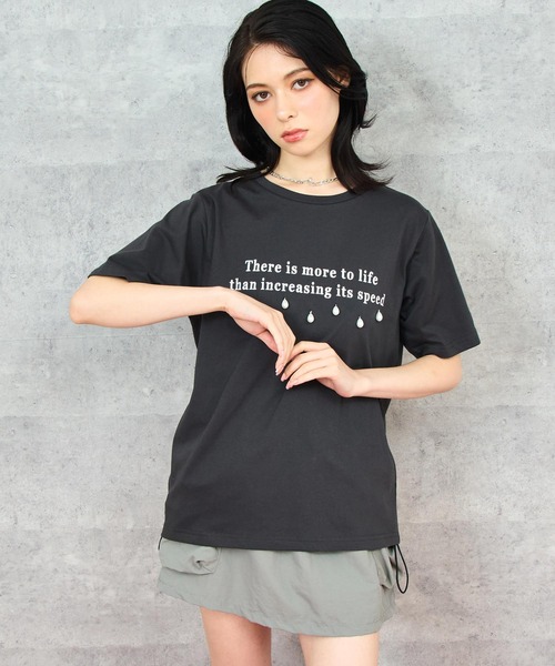 ANAP(アナップ)の「雫 パール 付き テキスト 刺繍 Tシャツ(Tシャツ/カットソー・レディース・ダークグレー/ホワイト/ライトグレー・FREE)」の12枚目の写真