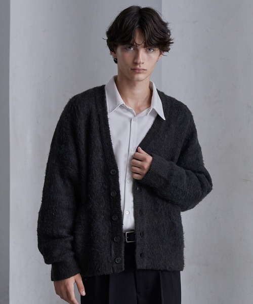 CLEL（クレイル）の「【CLEL】Alpaca Blend Shaggy V-Neck Cardigan / アルパカブレンドシャギーVネックカーディガン（カーディガン/ボレロ・メンズ・チャコールグレー/ブラウン/ブラック・L/M/S/XS）」の19枚目の写真