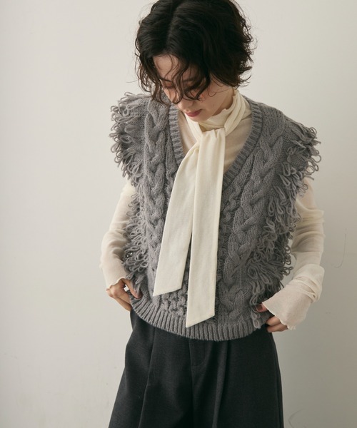 Trish（トリッシュ）の「モヘアタッチループフリンジベスト（Tシャツ/カットソー・レディース・アイボリー/グレー・MEDIUM）」の18枚目の写真