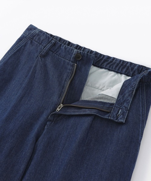 無印良品(ムジルシリョウヒン)の「婦人 ライトオンスデニム タックワイドパンツ(デニムパンツ・レディース・ブルー・S/M/L/XL)」の7枚目の写真