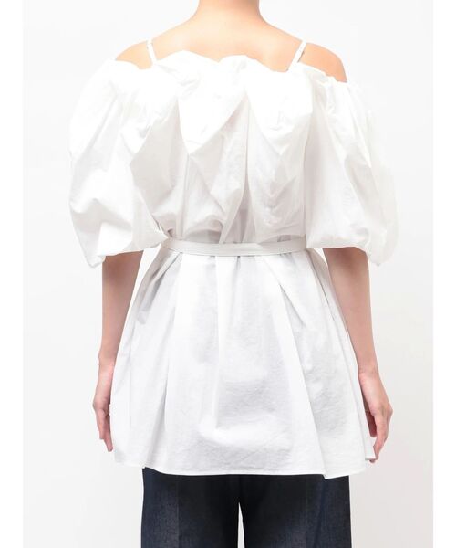 TONAL(トーナル)の「2WAYオフショルブラウス(シャツ/ブラウス・レディース・オフホワイト/ベージュ/ブラック・MEDIUM)」の7枚目の写真