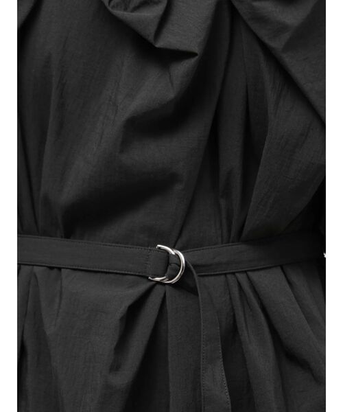 TONAL(トーナル)の「2WAYオフショルブラウス(シャツ/ブラウス・レディース・オフホワイト/ベージュ/ブラック・MEDIUM)」の17枚目の写真
