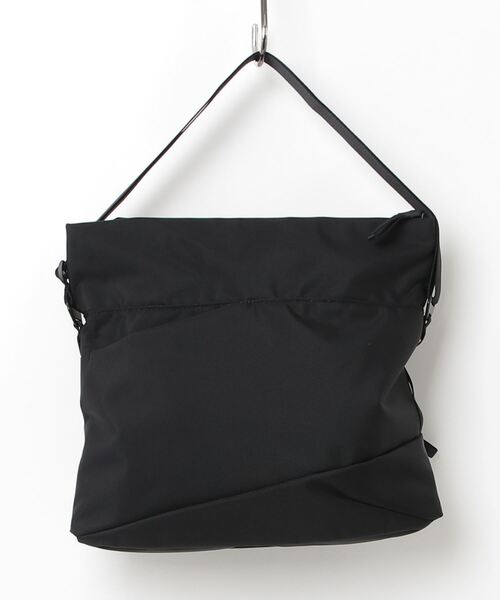 THE NORTH FACE(ザノースフェイス)の「ザ ノース フェイス THE NORTH FACE PYRENEES SHOULDER L ピレネーショルダーL(ショルダーバッグ・メンズ・その他・ONE SIZE)」の2枚目の写真