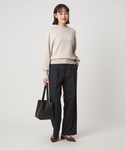 green label relaxing(グリーンレーベルリラクシング)の「ウール スムース ボトルネック フォルム ニット プルオーバー ウォッシャブル(ニット/セーター・レディース・グレー/オフホワイト/ブラック/レッド/ベージュ・FREE)」の15枚目の写真