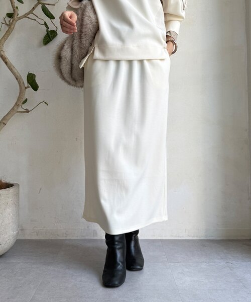 DouDou（ドゥドゥ）の「【WEB限定】MA1ポケットプルオーバー＋タイトスカートセット（セットアップ・レディース・アイボリー/ブラック/カーキ/キャメル・FREE）」の5枚目の写真