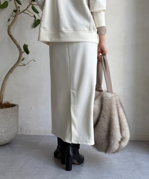 DouDou（ドゥドゥ）の「【WEB限定】MA1ポケットプルオーバー＋タイトスカートセット（セットアップ・レディース・アイボリー/ブラック/カーキ/キャメル・FREE）」の7枚目の写真