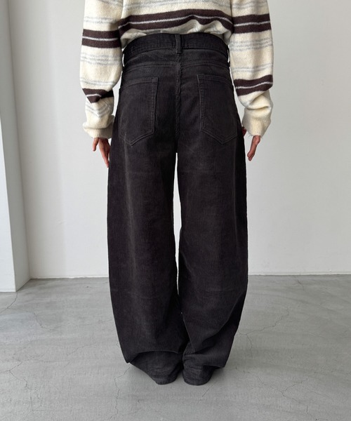 CANAL JEAN（キャナルジーン）の「choice_cnl/SEIRTAND　コーデュロイカーブパンツ（その他パンツ・レディース・ブラウン/チャコールグレー・SMALL/MEDIUM）」の9枚目の写真